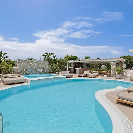 Orabel Santorini (adults Only) מלון דירות פריבולוס