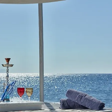 Lägenhetshotell Orabel Santorini (adults Only) 4*